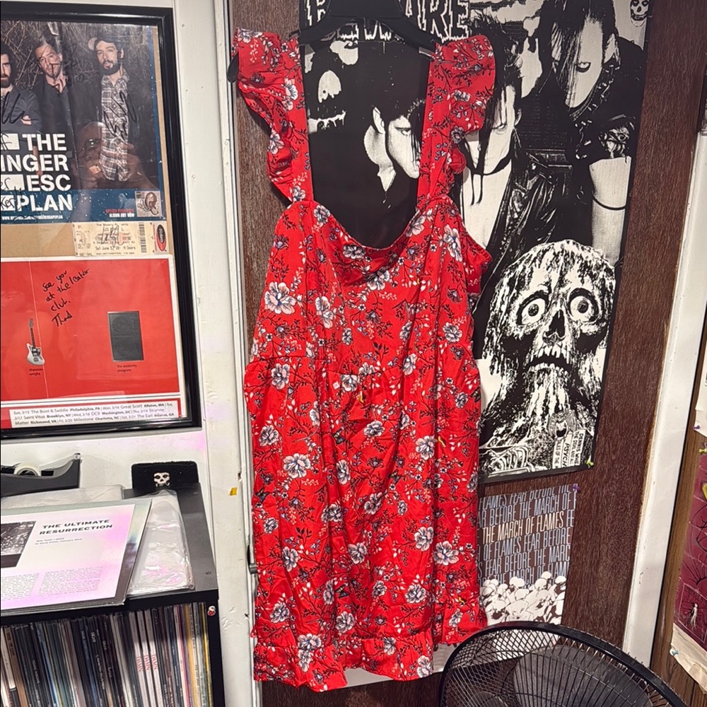 Boohoo - red floral ruffle sundress SIZE 22